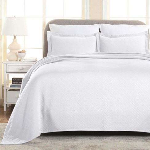 Basketweave Cotton Matelasse Decorative Bedspread and Pillow Sham Set by Blue Nile Mills - image 1 of 4