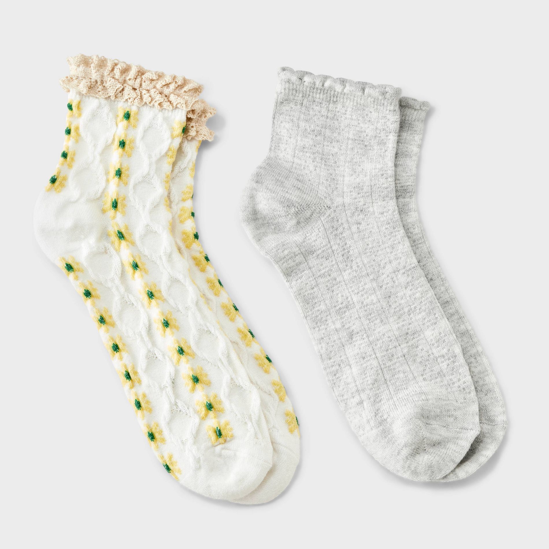Women's 2pk Comfortwear Pucker Floral Anklet Socks - Auden™ - Sour Cream/Light Gray