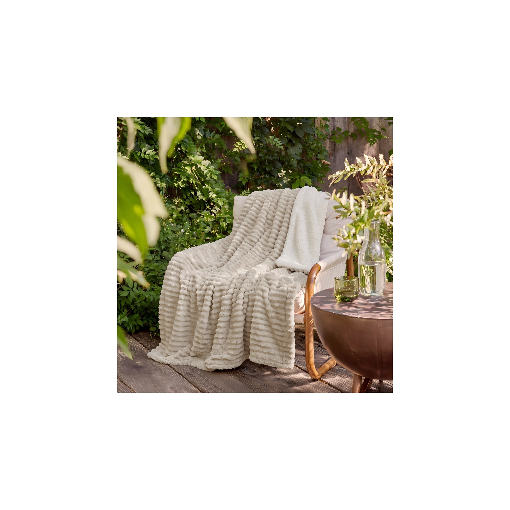Bedsure Fleece Throw Blanket for Couch - Super Soft Cozy Fleece Thick Warm Blanket for Spring , Plush Beige Throw Gift for Women, 50x60 Inches