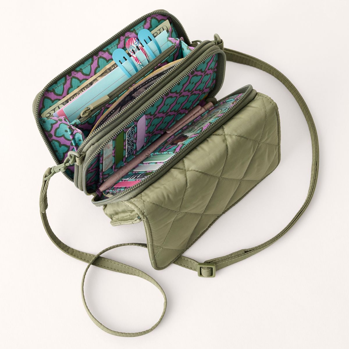 Vera Bradley Women's Outlet Ultralight 3-in-1 Crossbody Bag - thumbnail 4