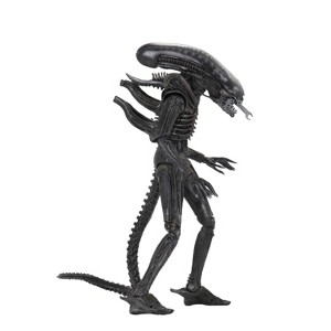 Alien Ultimate 40th Anniversary Big Chap 7" Action Figure - 1 of 3
