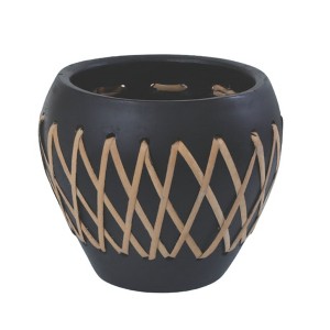 VIP Terracotta 7.5 in. Black Criss-Cross Planter - 1 of 1