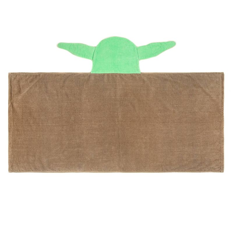 Star Wars: The Mandalorian The Child Kids&#39; Hooded Towel, 3 of 6