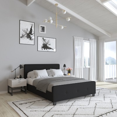 Elegant Black Queen Tufted Upholstered Platform Bed with Slats