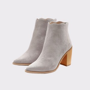Women's Wavy Edge Booties - LASCANA - 1 of 4