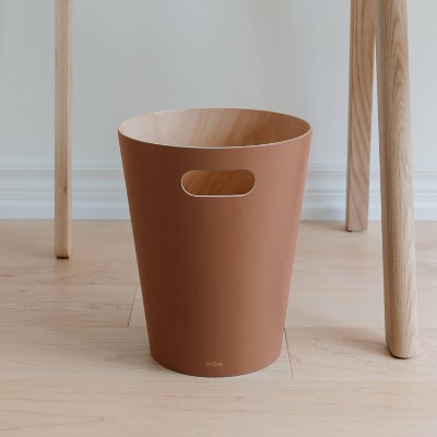 Sierra Light Brown Wood 2-Gallon Trash Can