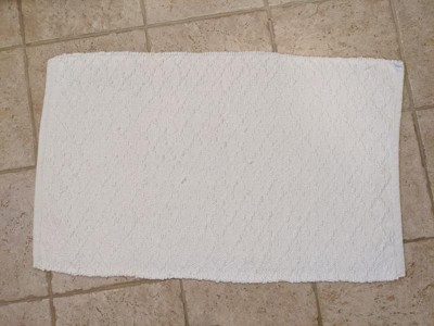 Diamond Embossed Tasseled Woven Bath Rug White - Threshold™