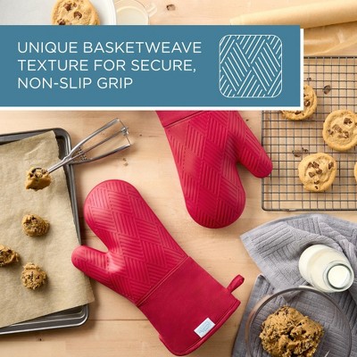 Red Basketweave Soft Silicone Oven Mitt 2-Pack Set