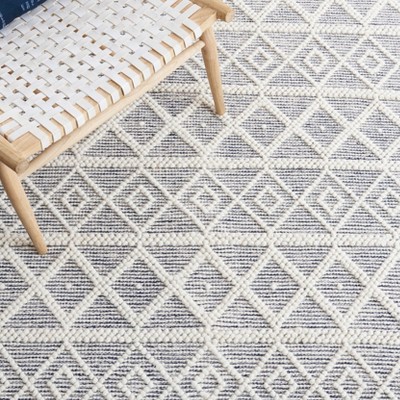 Ivory Square Coastal Hand-Tufted Wool Rug 6'