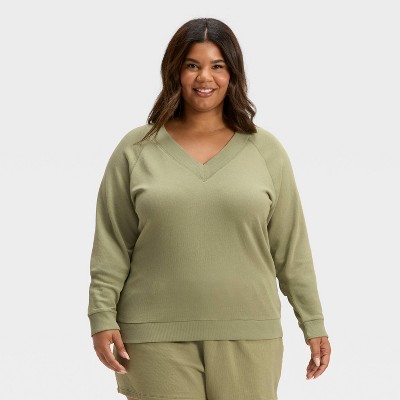 Women's Leisure Studio French Terry Pullover Sweatshirt - Universal Thread™