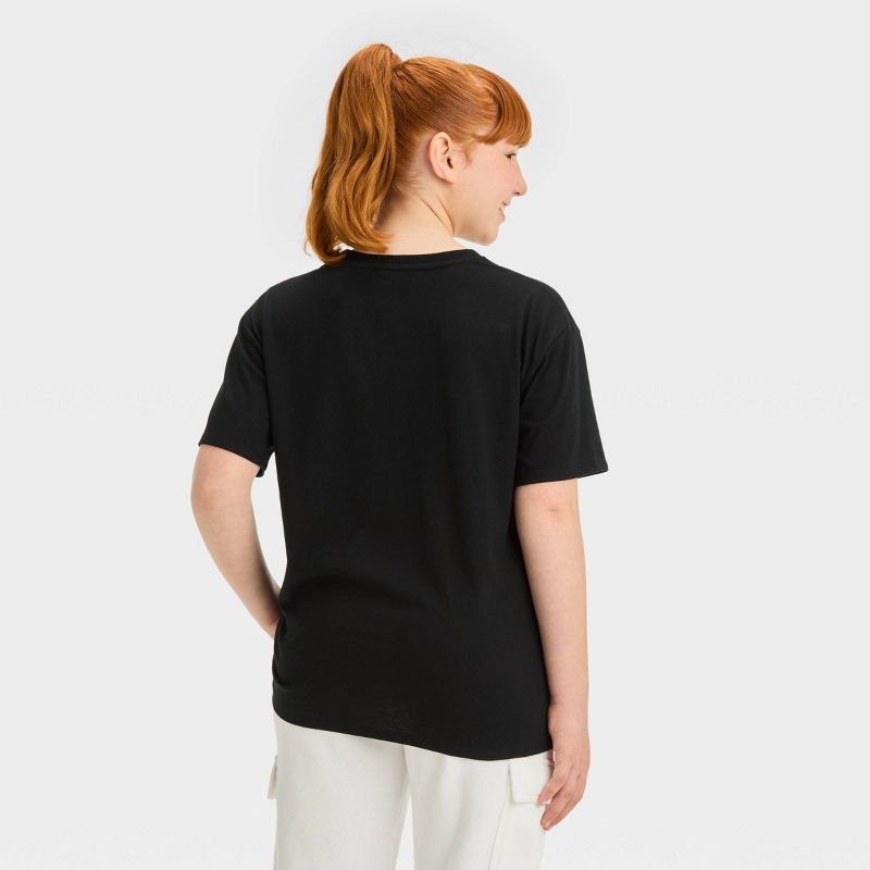 Girls' Short Sleeve Oversized Dodge Challenger Graphic T-Shirt - art class™ Black, 3 of 4