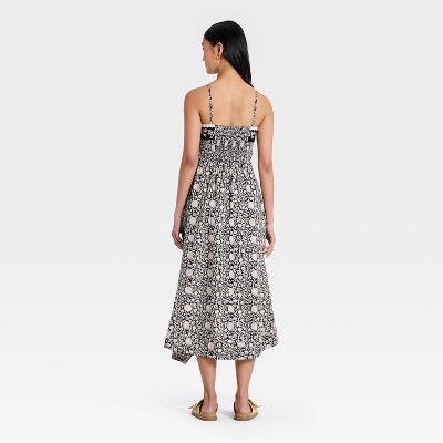 Женские платья Universal Thread Women's Asymmetrical Midi Sundress - Universal Thread™ Black Floral L — фото 2