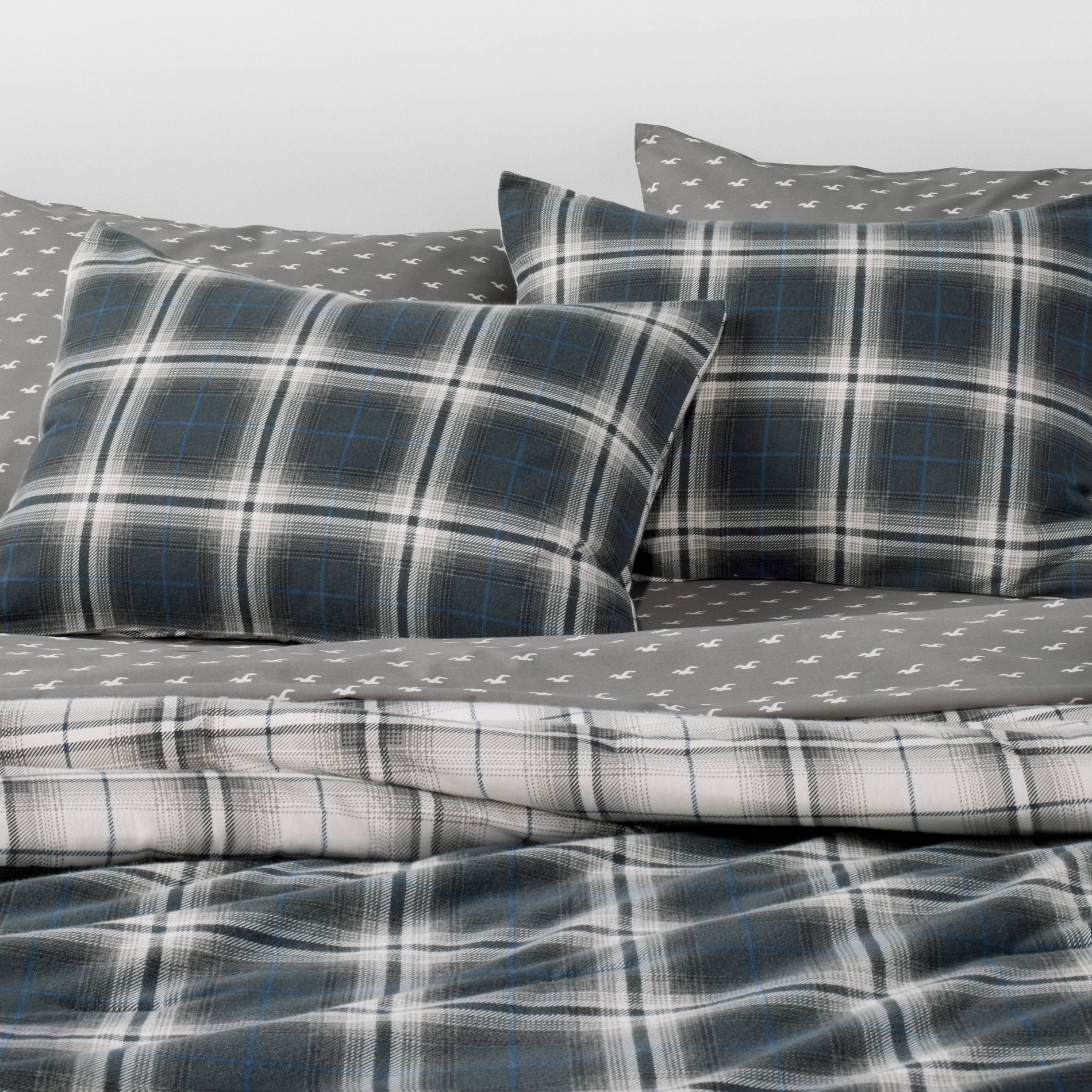 Twin/Twin Extra Long Reversible Brushed Cotton Comforter Set Gray Plaid - The Hollister Collection at Target