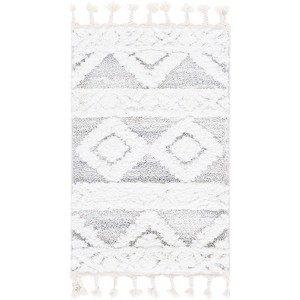 Moroccan Tassel Shag MTS640 Power Loomed Indoor Rugs - Safavieh - 1 of 4