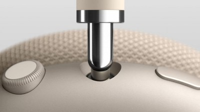 Apple AirPods Max, 2 of 10, play video