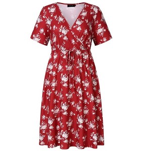 Women's Plus Size Floral V-Neck Dress Knee Length Mini Dresses - 1 of 1