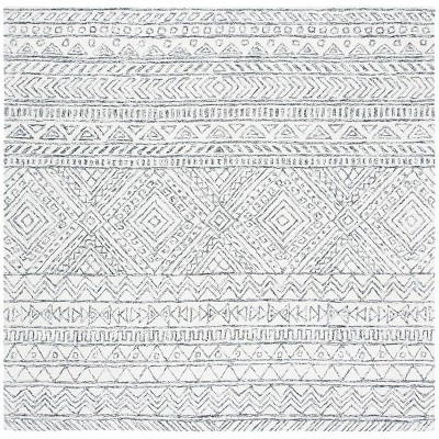 Aspen APN821 Hand Tufted Area Rug  - Safavieh