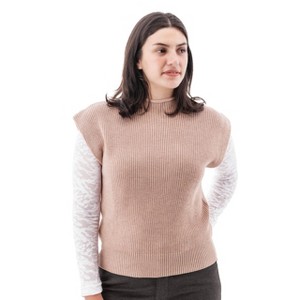 Aventura Clothing Women's Pine Vest - 1 of 4