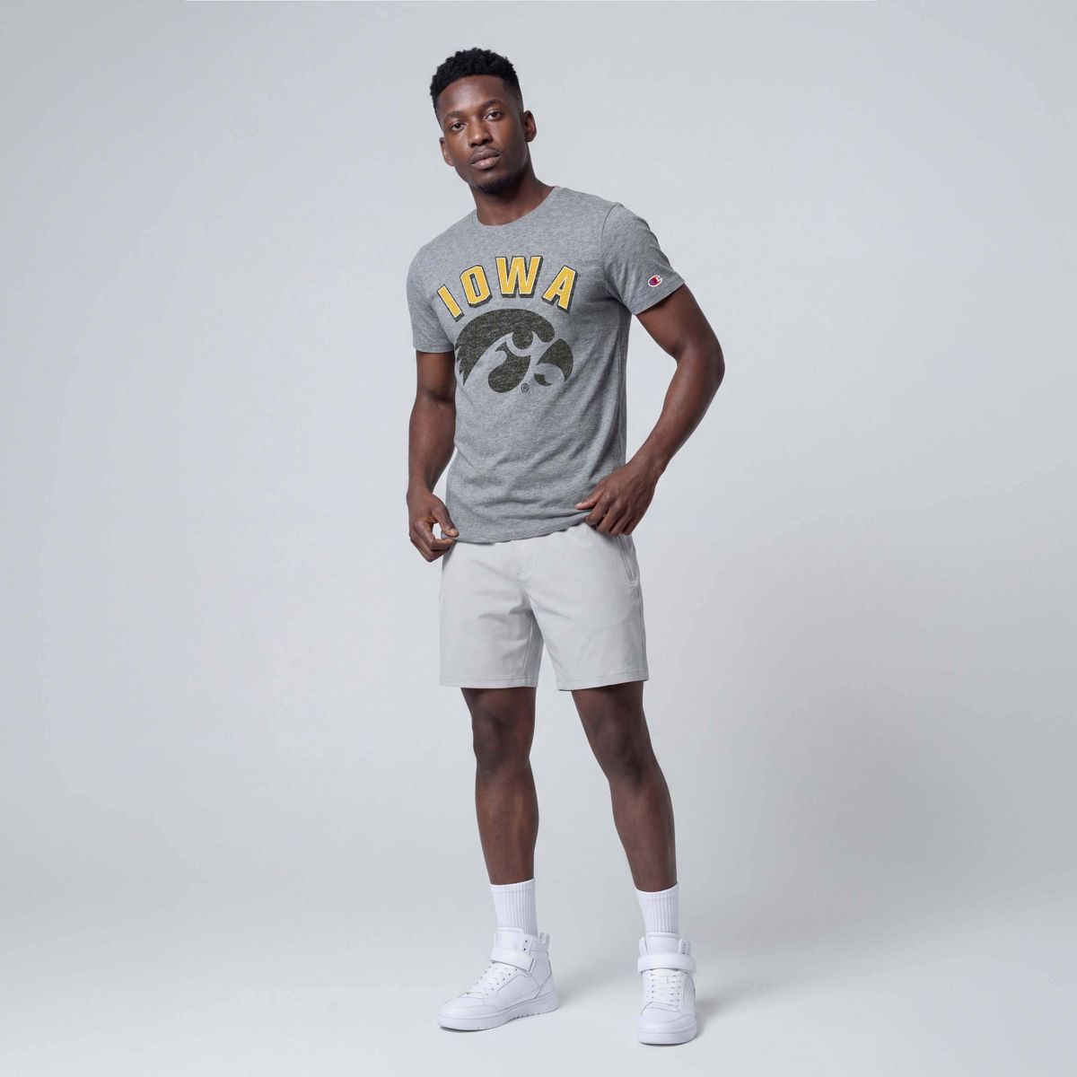NCAA Iowa Hawkeyes Men's Champion Gray Short Sleeve T-Shirt