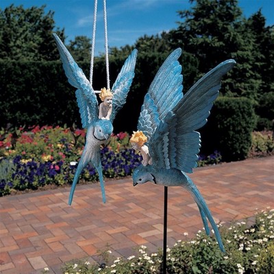 Design Toscano Thumbelina Garden Sculpture, Stake Version - Multicolored