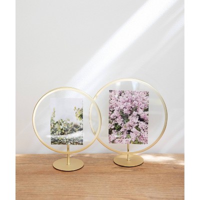 Matte Brass Circular Floating Picture Frame