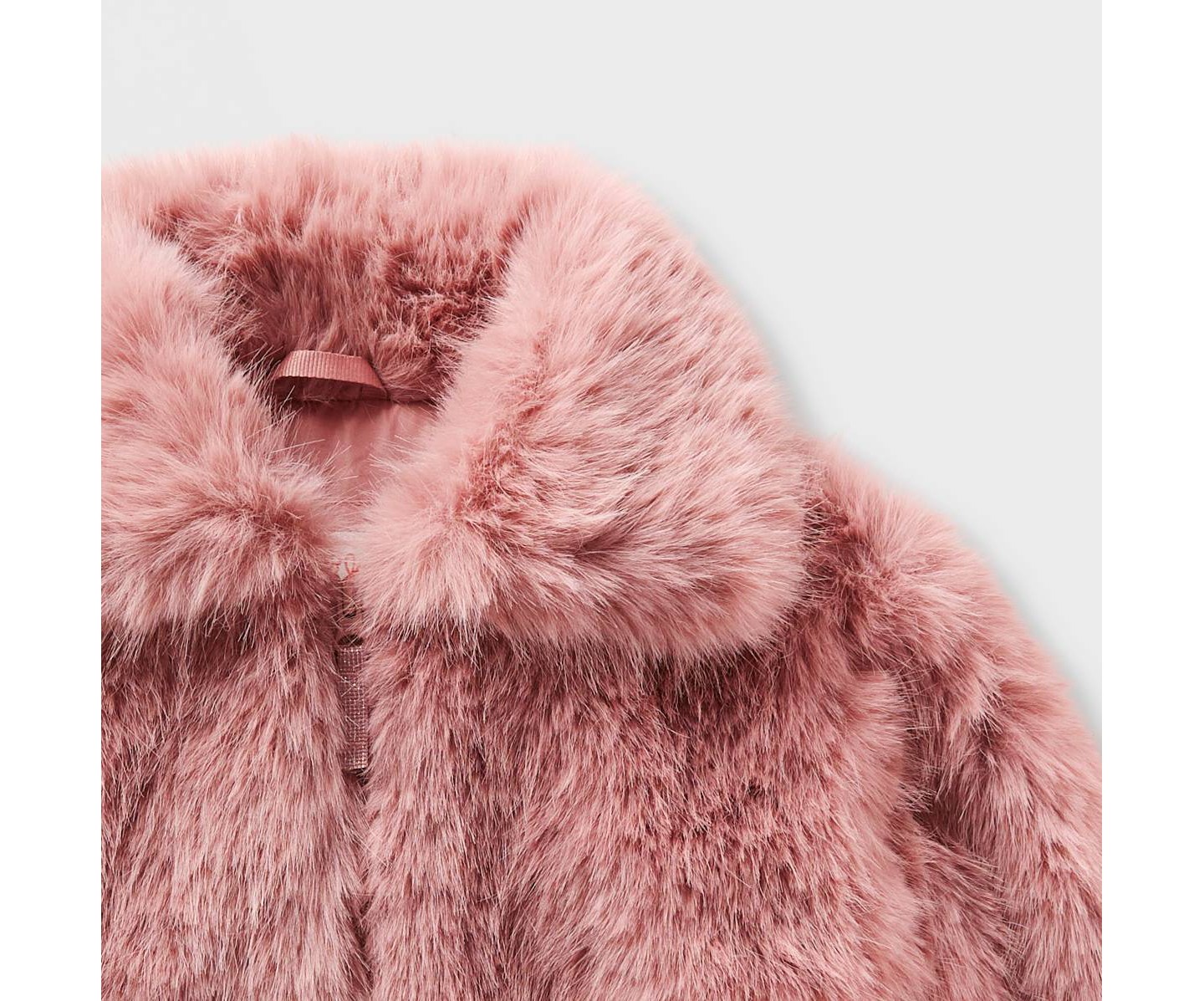 Пальто Cat & Jack Faux Fur Short Coat для девочек, цвет: Розовый — фото 3
