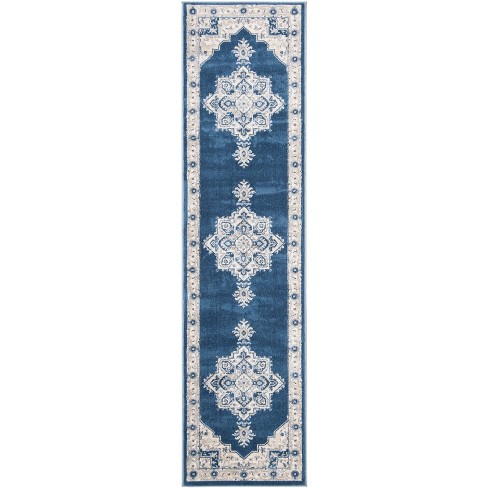 Brentwood BNT865 Power Loomed Rug - Safavieh - image 1 of 4