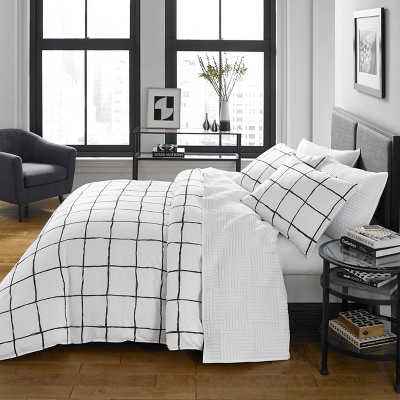 Twin White Zander Comforter Set - CITY SCENE