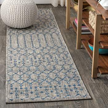 Ourika Moroccan Geometric Textured Weave Indoor/Outdoor Area Rug - JONATHAN Y
