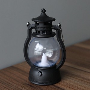 MyKids-USA Halloween Vintage Hanging Oil Lamp Electronic Candle Pumpkin Light 4 pieces set - 1 of 4