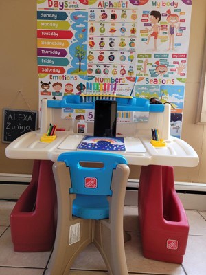 Step 2 Deluxe Creative Projects Kids' Art Desk with Splat Mat