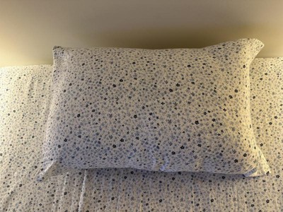 King Extra Firm Performance Bed Pillow - Threshold™ : Target