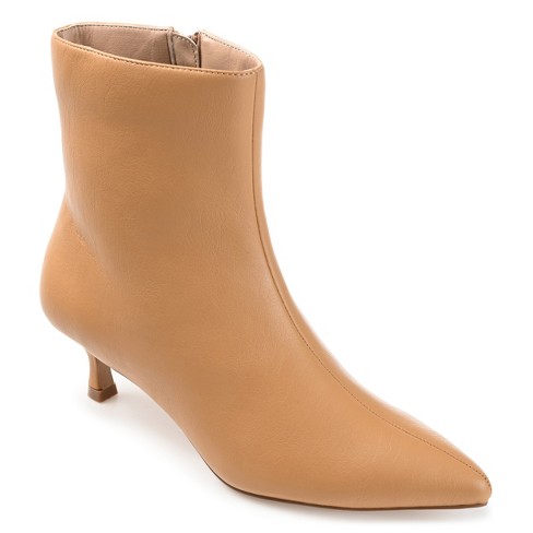 Pointed tan outlet ankle boots