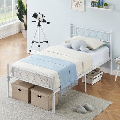 Twin Platform Bed Frame, Purple Metal Bed Frame with Heart-Shaped Iron Headboard, Footboard