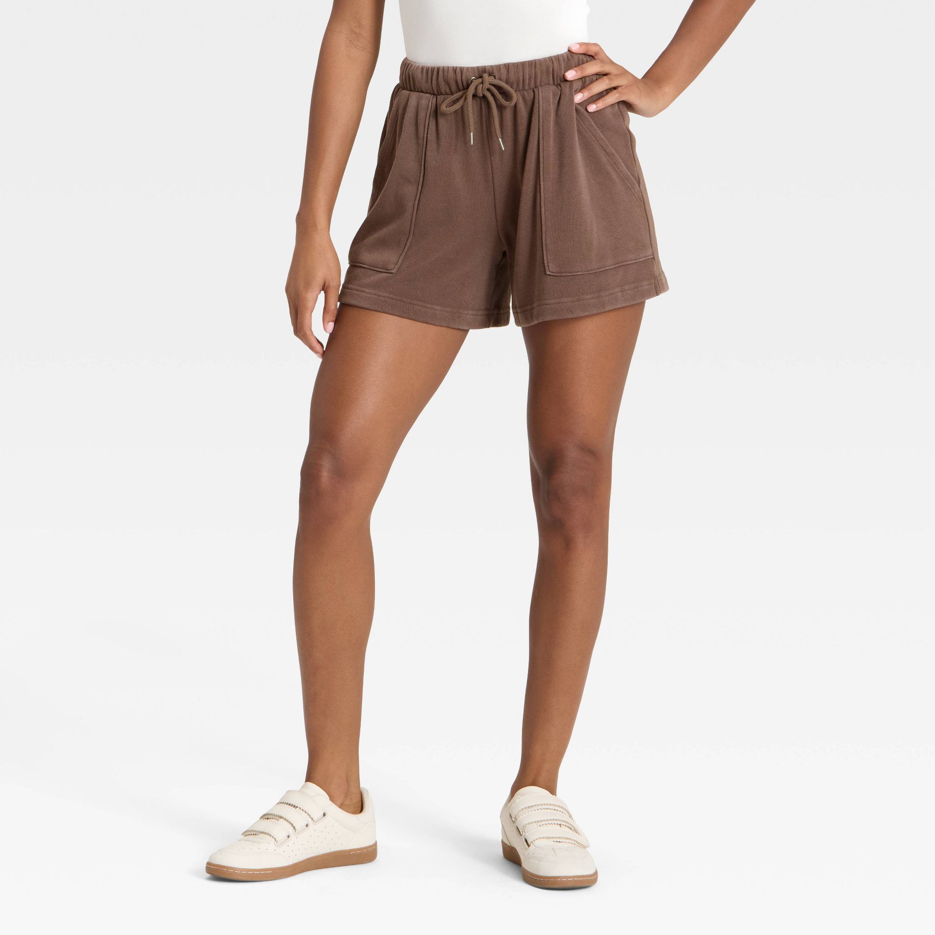 Women's Mid-Thigh Fleece Shorts - Universal Thread™