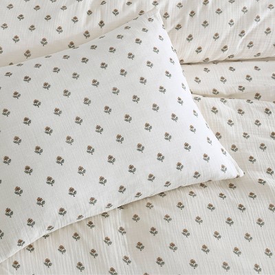 Ivory Floral Cotton Full/Queen Comforter and Sham Set