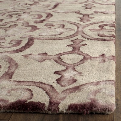 Hand-Tufted Maroon & Beige Wool 3' x 5' Area Rug