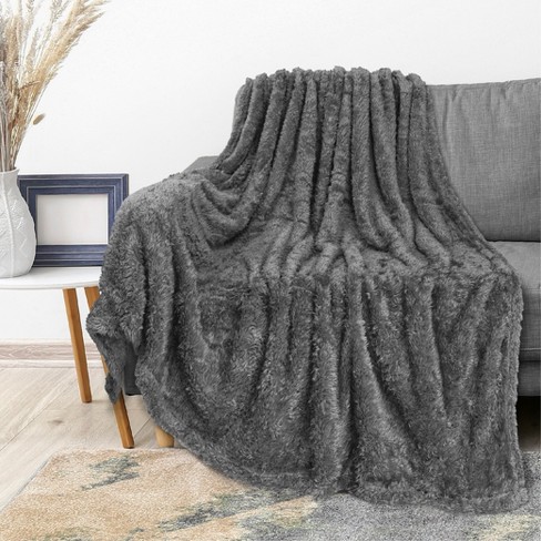 PAVILIA Plush Throw Blanket for Couch Bed, Faux Shearling Blanket and Throw  for Sofa Home Decor, Gray/Throw - 50x60