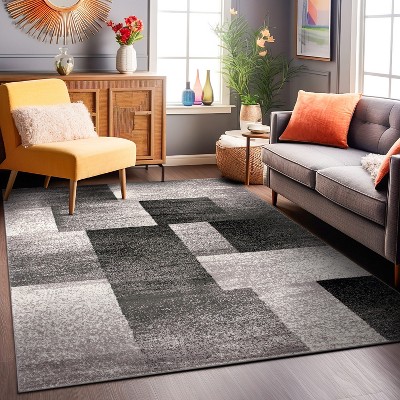 Rectangular Gray Easy Care Stain-Resistant Area Rug