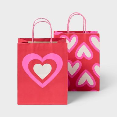 2ct Valentine's Day Large Heart Toss Cub Bag - Spritz™