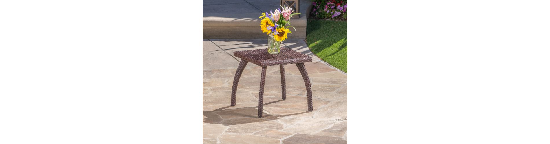 Lyngins Brown Wicker Outdoor End Table, 17.7" Square Patio Accent Table with Iron Frame, Rattan Patio End Table, Outdoor Side Table