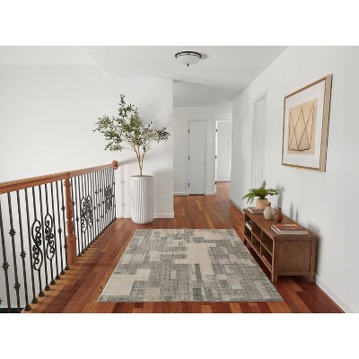 Gray Geometric Synthetic Rectangular Rug 118" x 94"