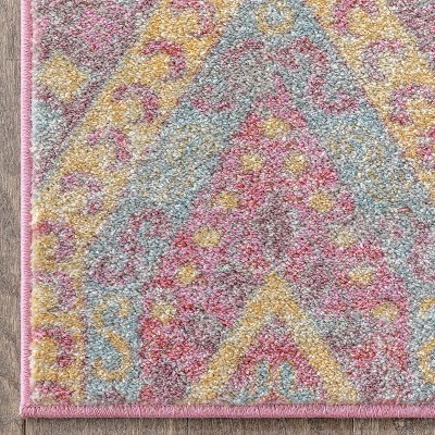 Blush and Red Synthetic Rectangular 5' x 7' Area Rug