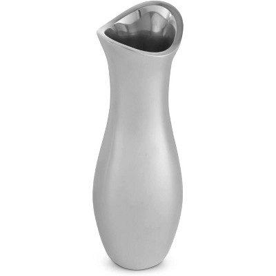 Sleek Metal Bouquet Vase with Seductive Curves