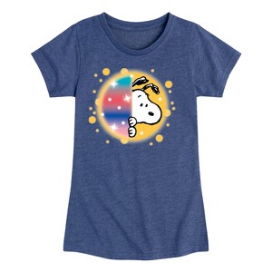 Girls' - Peanuts - Snoopy Airbrush Peek Fitted Short Sleeve Graphic T-Shirt - 1 of 4