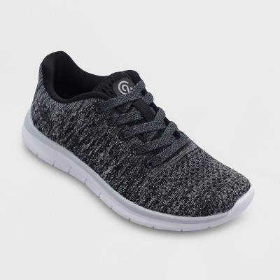 boys black athletic shoes