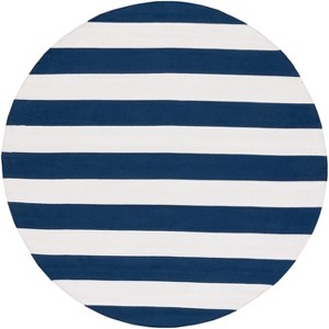 Montauk MTK712 Hand Woven Indoor Rugs - Safavieh - 1 of 3