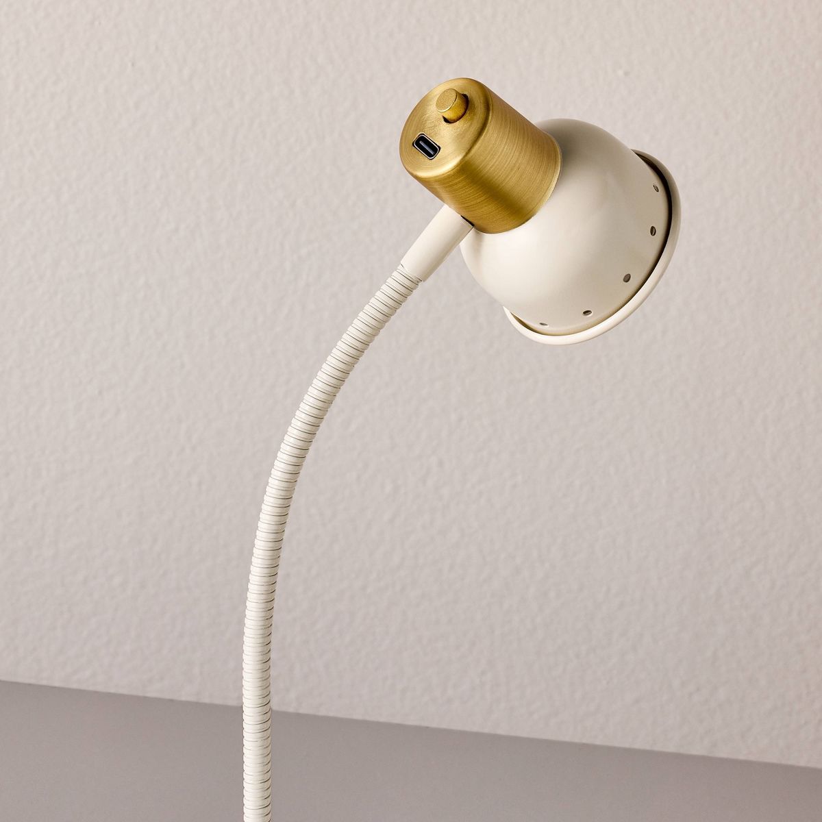 Reading Book Light - Hearth & Hand™ with Magnolia - thumbnail 9