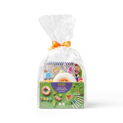 Pre-filled Easter Basket Food - Mondo Llama™