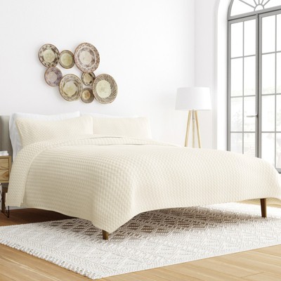 Quilted Coverlet and Shams Set Damask Square Herringbone Pattern - Becky Cameron